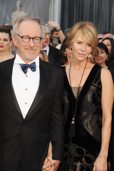 kate capshaw hot pics|840 Steven Spielberg And Wife Kate Capshaw Stock。